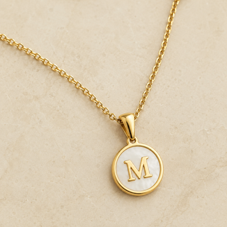 Shell Initial Gold Pendant Necklace – M product view