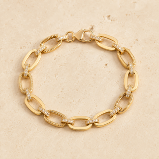 Textured Link Gold Bracelet – Style B product view