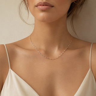 Model wearing Slim Link Chain Necklace – Rose Gold